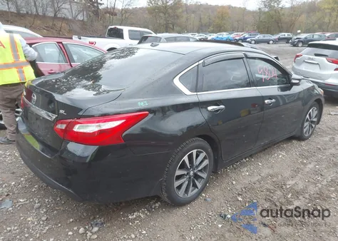 2017 Nissan Altima 2.5 Sl из США, поврежденный, VIN 1N4AL3AP1HC252882